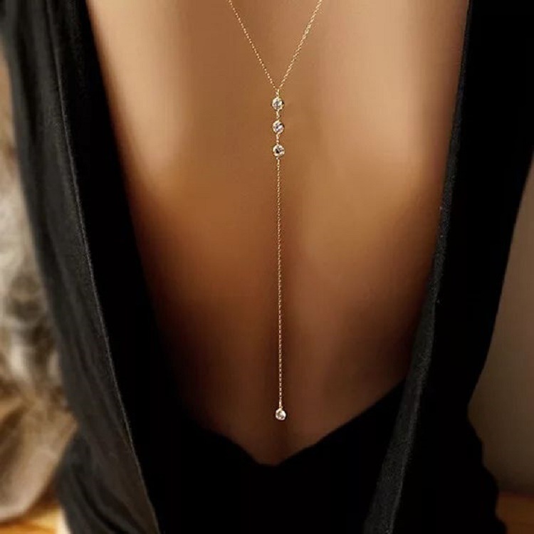 Nuevo collar de cadena trasera - Body Jewelry Chest reseña y precio