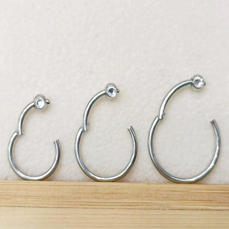 50 unids/lote 316 gemas de ace - Clicker Ring Seamless reseña y precio