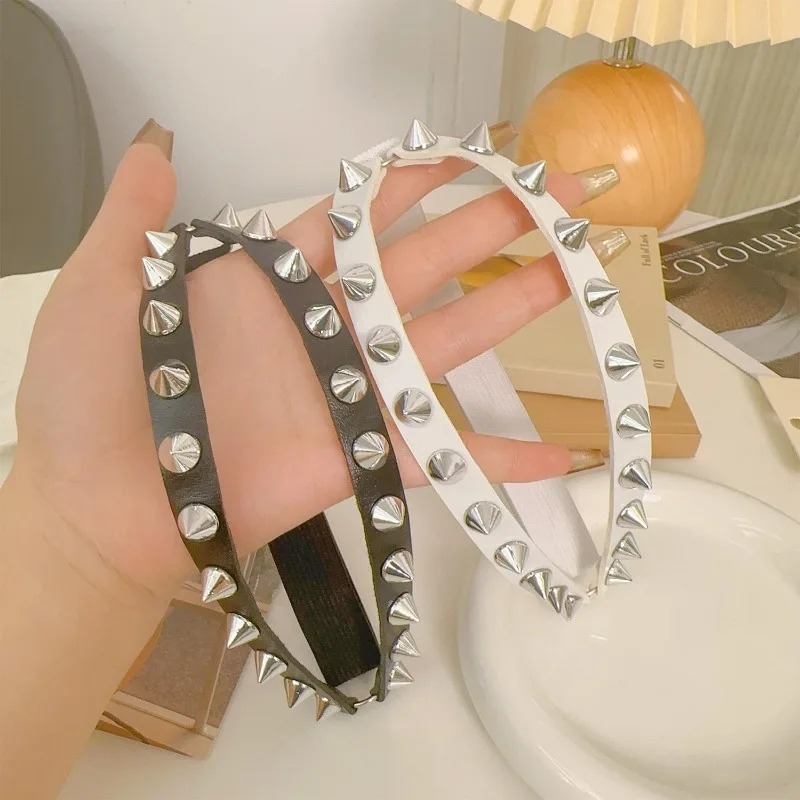 Cinturón de pierna con remache - Body Jewelry Online reseña y precio