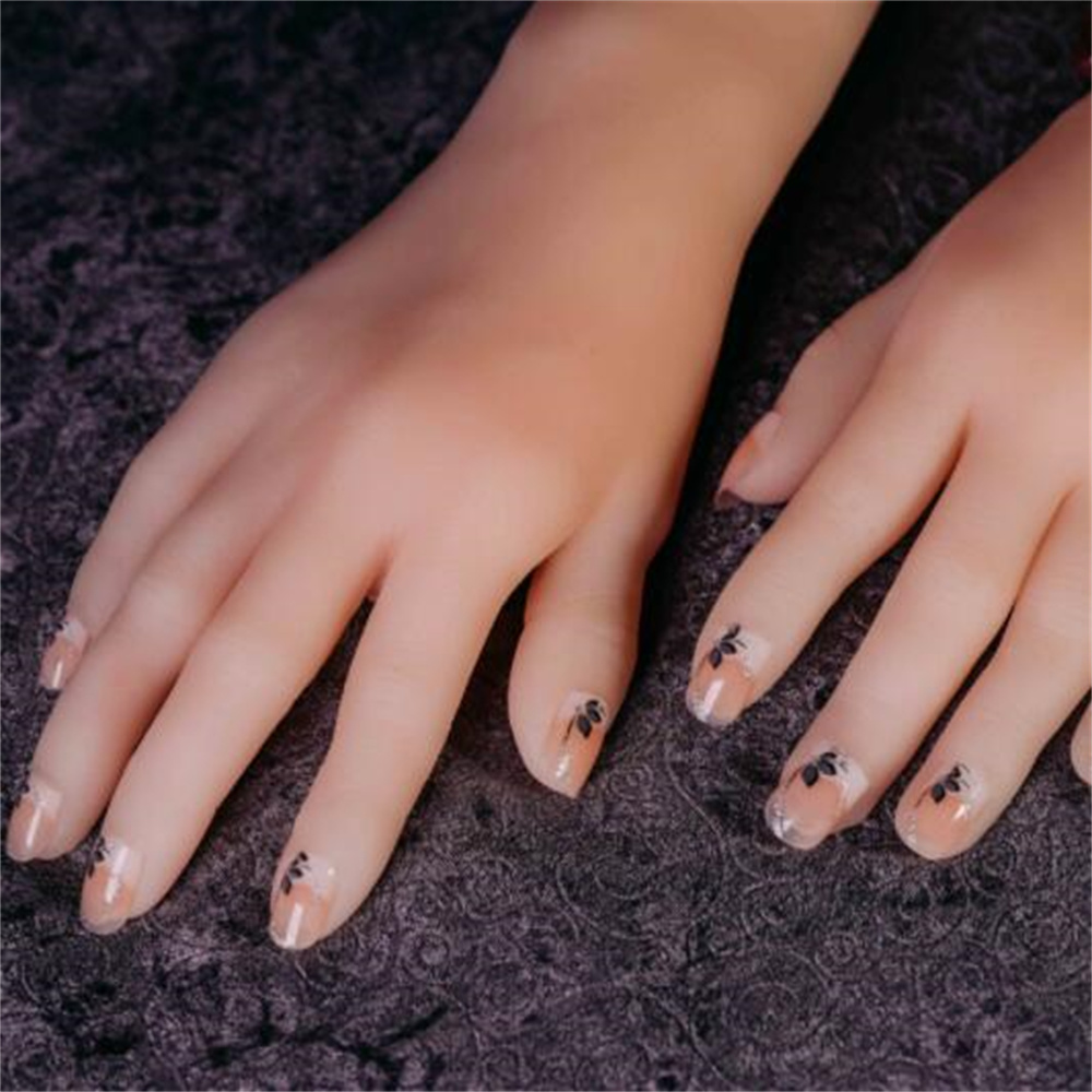 Maniquí de mano femenino de Ge - Body Jewelry Plus reseña y precio