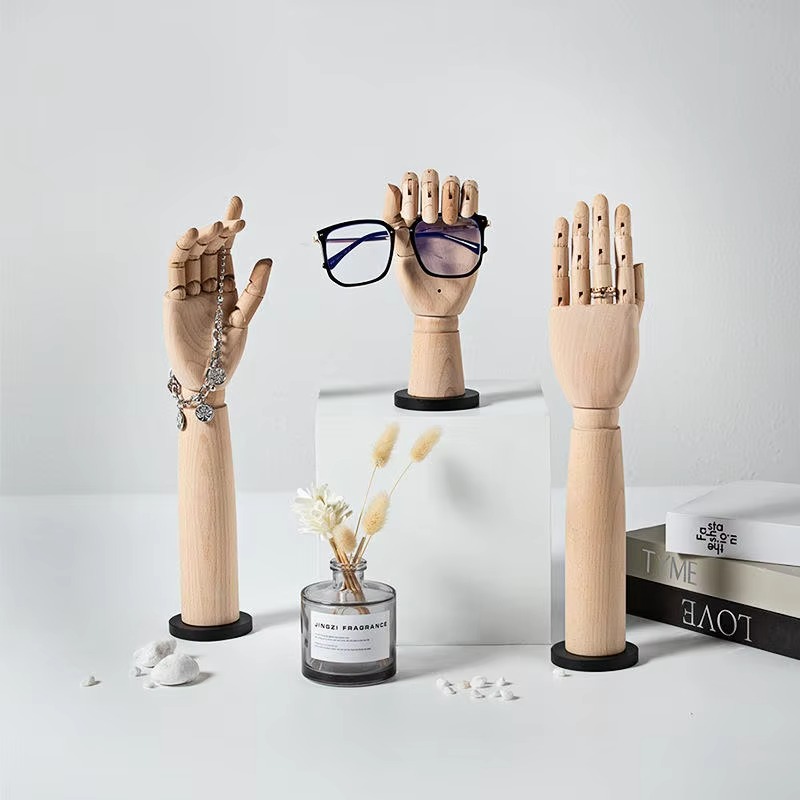 Estante de maniquí de mano de  - Body Jewelry Store reseña y precio